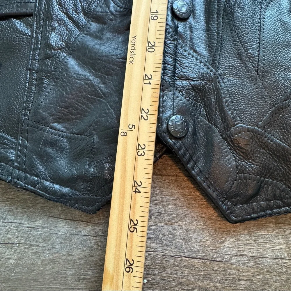 Diamond Plate Buffalo Leather Black Biker Vest with Patches Embroidered Mens XL‎